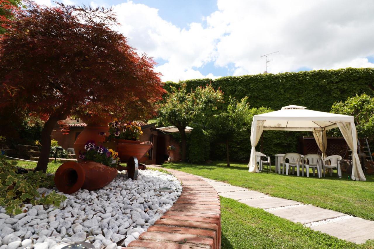 Villa Oasi Ferrara Exterior photo